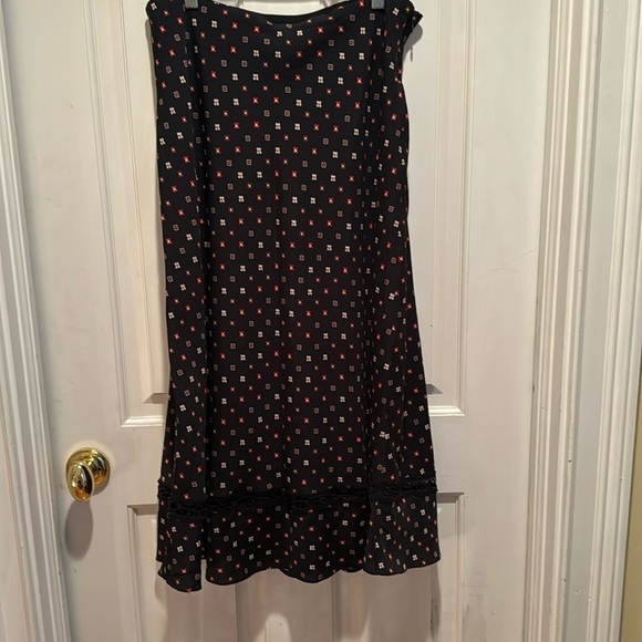 Thakoon 🔥Sale🔥 black skirt with small red and white flowers - Picture 1 of 7